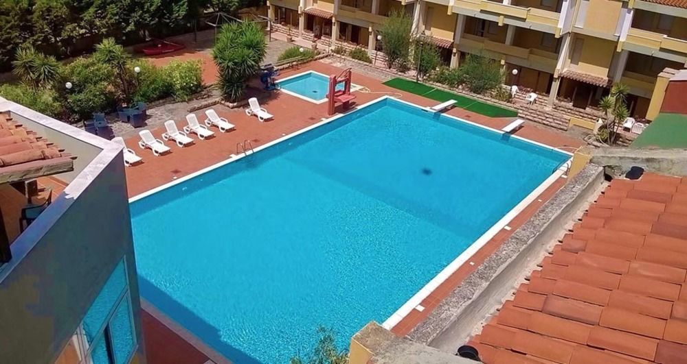 Club Malaspina Боса Экстерьер фото